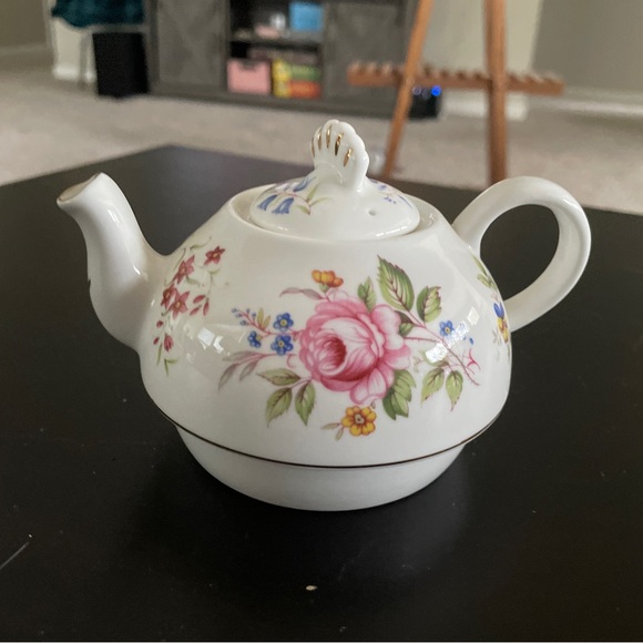 Teapot - Picture 4 of 4